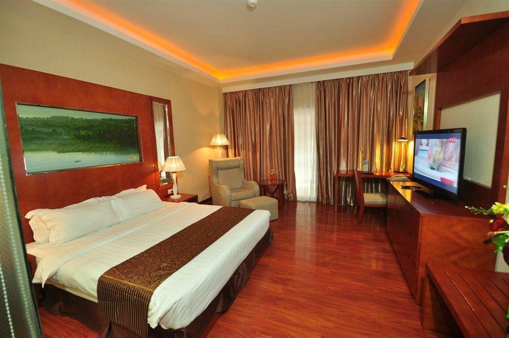 Sunlight Hotel Пуэрто-Принцеса Экстерьер фото