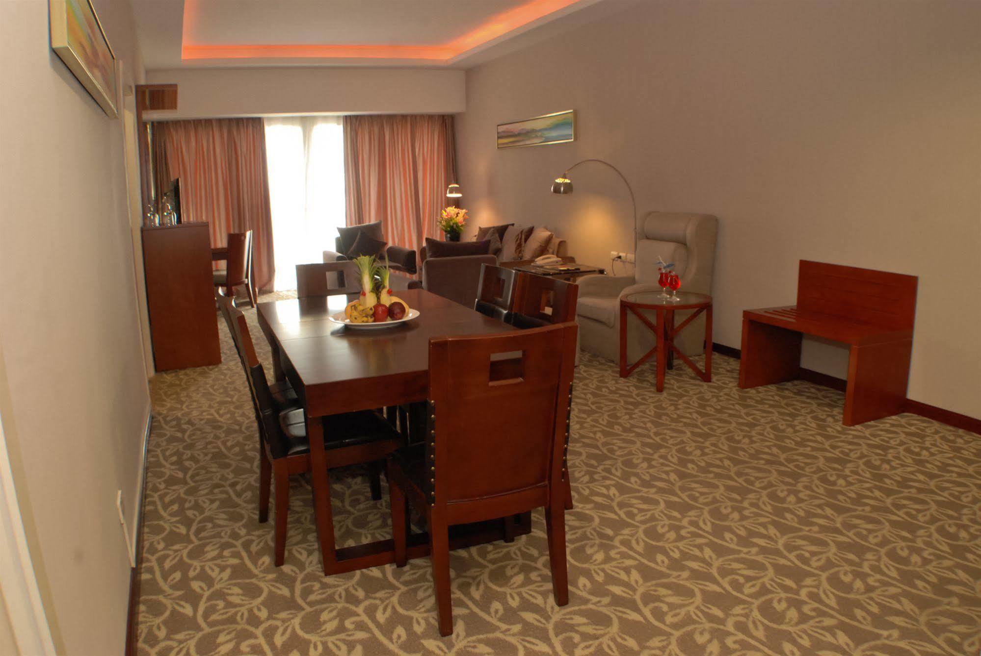 Sunlight Hotel Пуэрто-Принцеса Экстерьер фото
